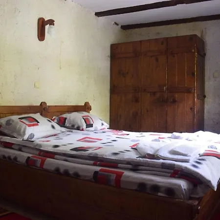 Etnographic Guest house